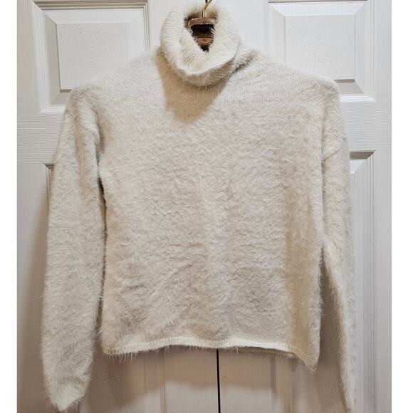 Sanctuary Turtleneck SIZE Small Cream Off White top shirt - Picture 1 of 2